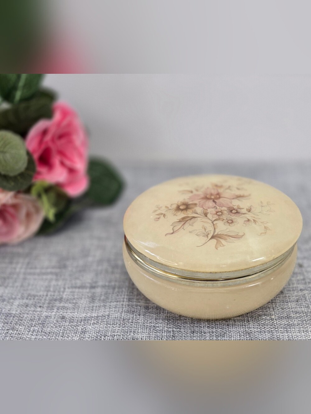 Vintage Alabaster Stone Italy Hand Carved Hinged Trinket Box Pink Floral Bouquet